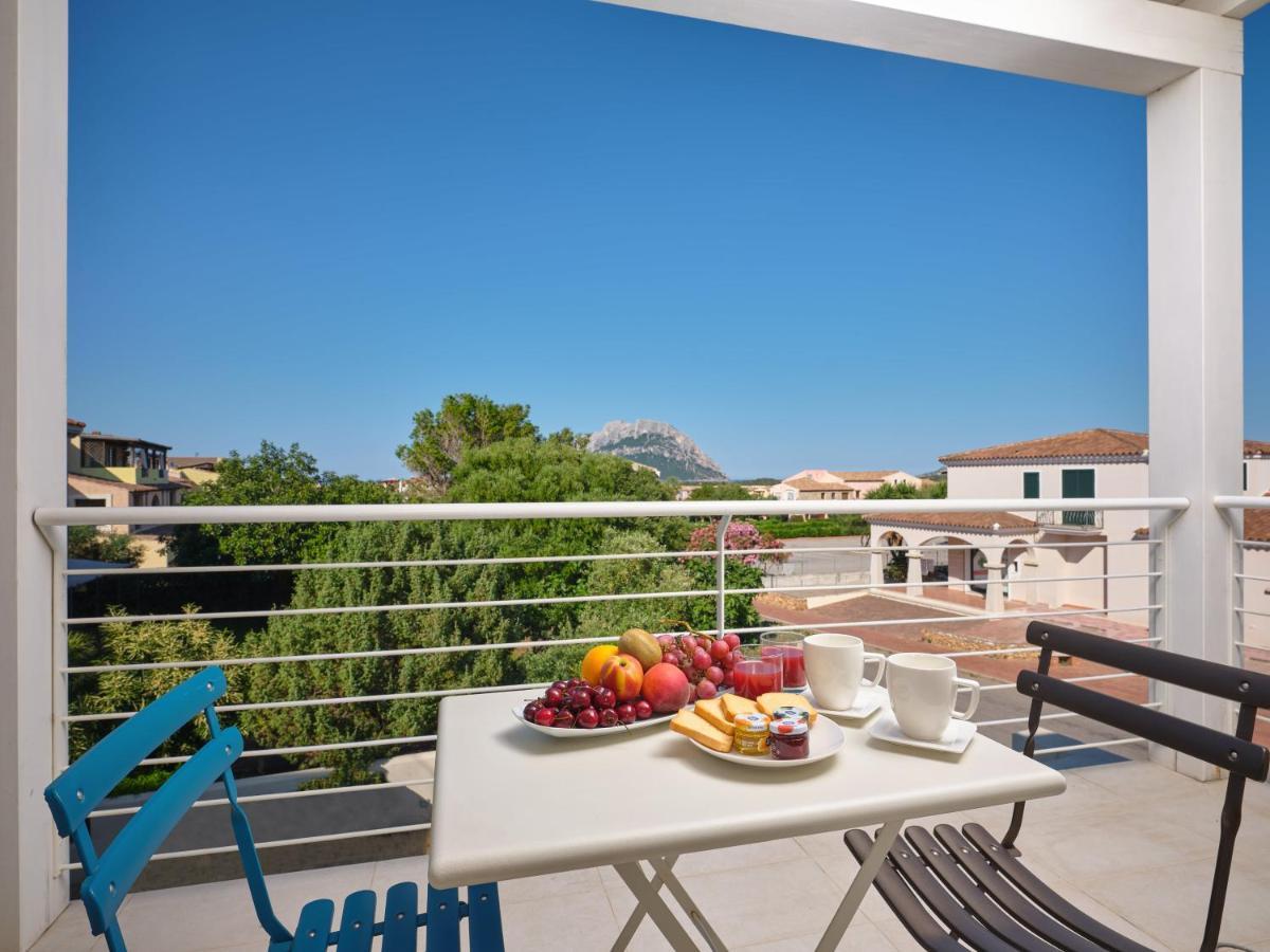 Felix Hotels - Hotel Residence Porto San Paolo Porto San Paolo  Εξωτερικό φωτογραφία