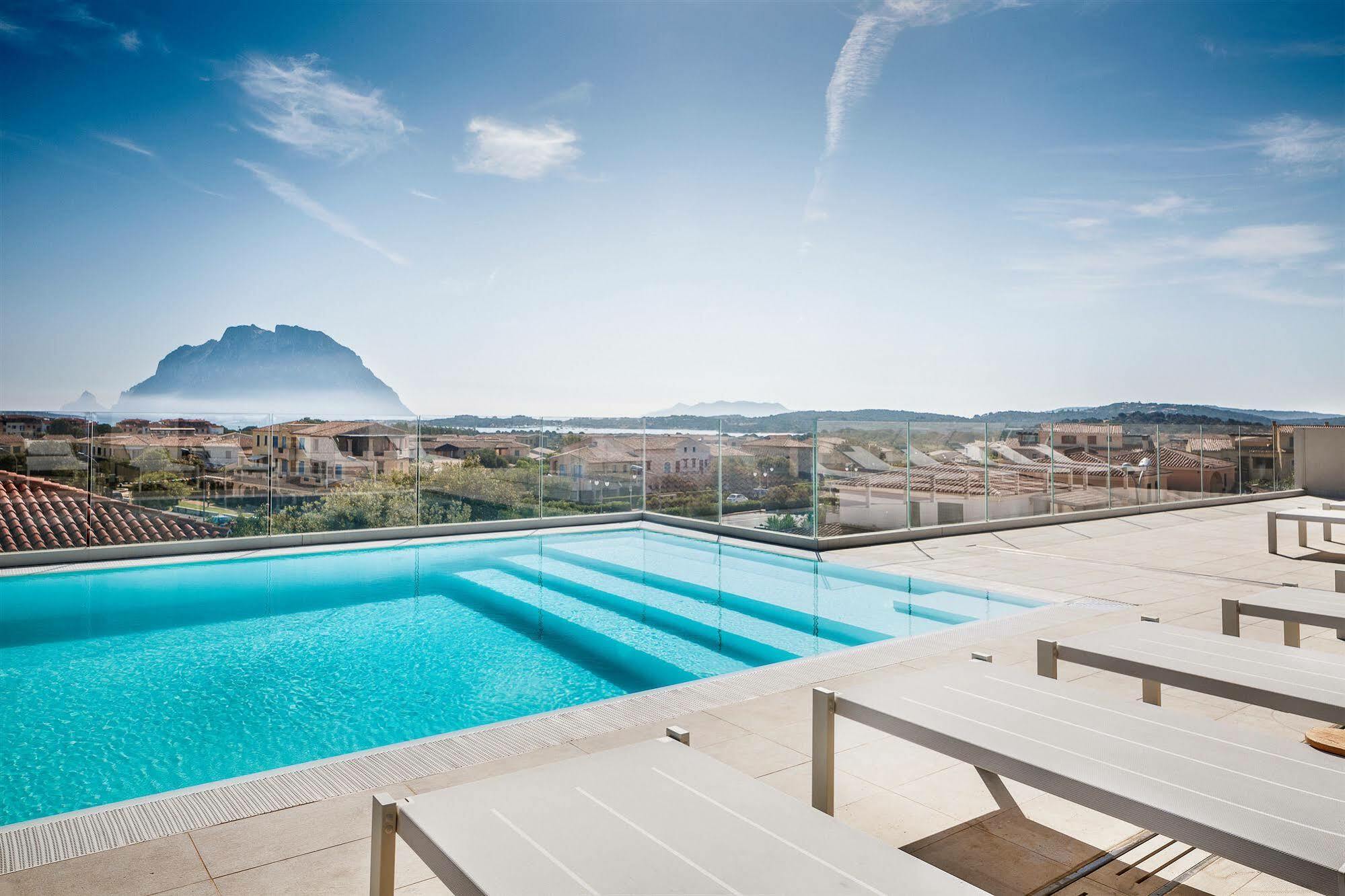 Felix Hotels - Hotel Residence Porto San Paolo Porto San Paolo  Εξωτερικό φωτογραφία